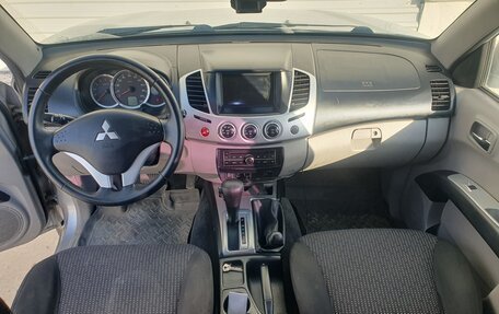 Mitsubishi L200 IV рестайлинг, 2010 год, 1 490 000 рублей, 6 фотография