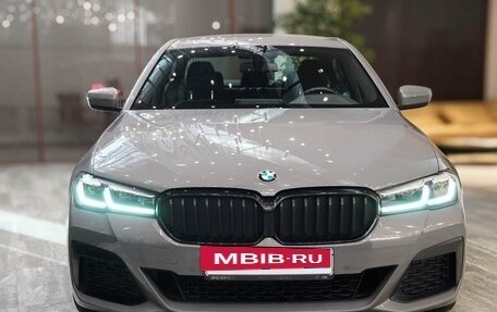 BMW 5 серия, 2020 год, 5 450 000 рублей, 4 фотография