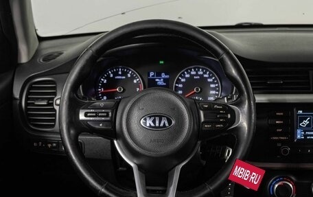 KIA Rio IV, 2018 год, 1 370 000 рублей, 14 фотография