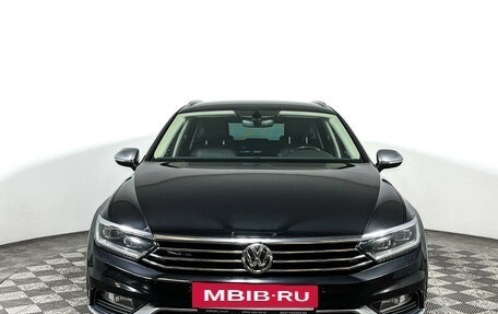 Volkswagen Passat B8 рестайлинг, 2018 год, 3 387 000 рублей, 2 фотография