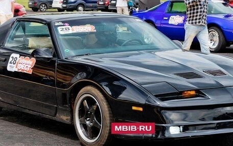 Pontiac Firebird III, 1987 год, 2 000 000 рублей, 2 фотография