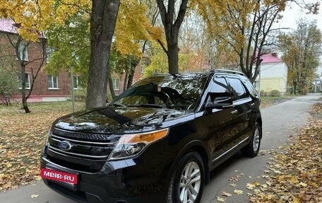 Ford Explorer VI, 2013 год, 2 550 000 рублей, 2 фотография