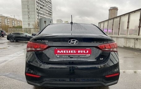 Hyundai Solaris II рестайлинг, 2017 год, 1 600 000 рублей, 9 фотография