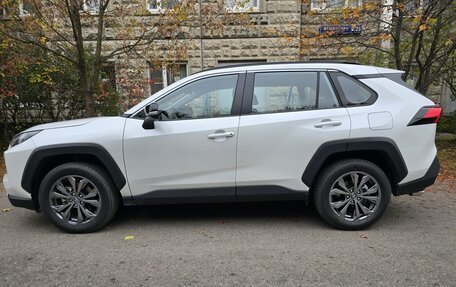 Toyota RAV4, 2024 год, 4 870 000 рублей, 5 фотография