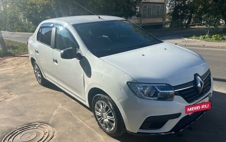 Renault Logan II, 2019 год, 450 000 рублей, 3 фотография