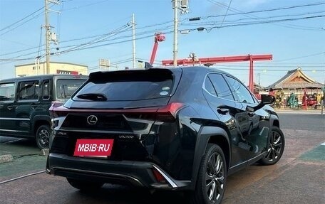 Lexus UX I, 2020 год, 3 600 000 рублей, 5 фотография