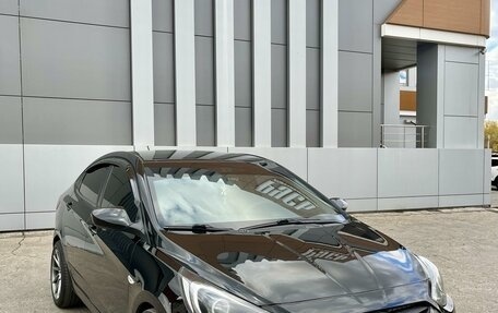 Hyundai Solaris II рестайлинг, 2011 год, 750 000 рублей, 5 фотография