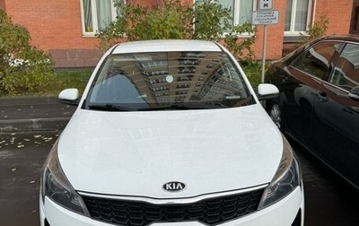 KIA Rio IV, 2021 год, 1 800 000 рублей, 1 фотография