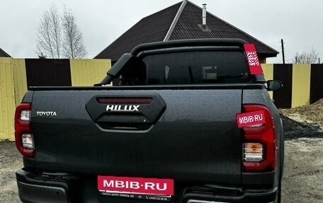 Toyota Hilux VIII, 2021 год, 5 880 000 рублей, 20 фотография