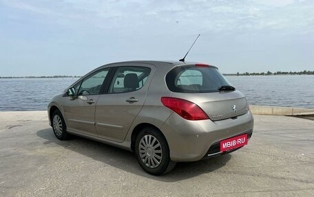 Peugeot 308 II, 2011 год, 750 000 рублей, 2 фотография