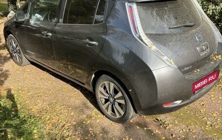 Nissan Leaf I, 2013 год, 1 350 000 рублей, 3 фотография