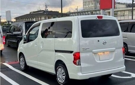 Nissan NV200, 2019 год, 1 450 000 рублей, 3 фотография