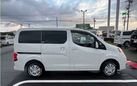 Nissan NV200, 2019 год, 1 450 000 рублей, 6 фотография