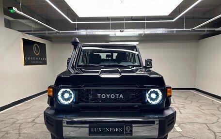 Toyota Land Cruiser 70, 2023 год, 15 000 000 рублей, 1 фотография