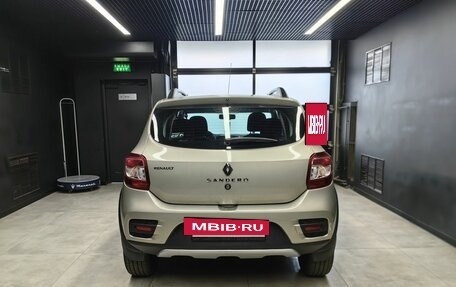 Renault Sandero II рестайлинг, 2017 год, 1 048 000 рублей, 6 фотография