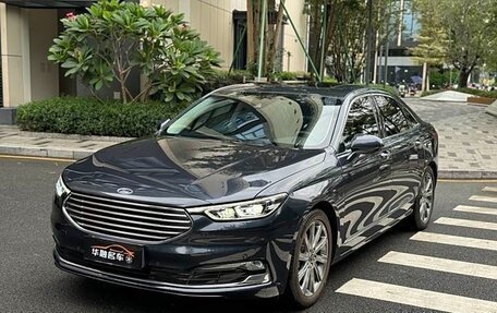 Ford Taurus VI рестайлинг, 2019 год, 2 800 000 рублей, 1 фотография