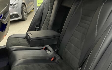 Mercedes-Benz E-Класс, 2018 год, 3 387 000 рублей, 15 фотография