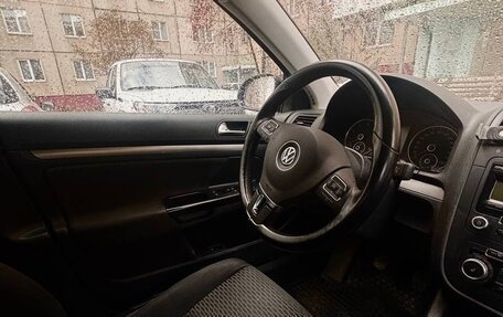 Volkswagen Jetta VI, 2010 год, 970 000 рублей, 5 фотография