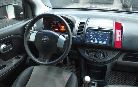 Nissan Note II рестайлинг, 2013 год, 800 000 рублей, 13 фотография