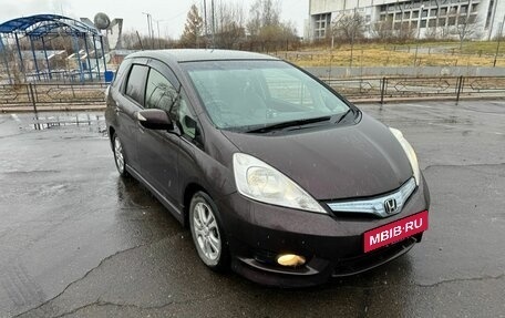 Honda Fit Shuttle I рестайлинг, 2012 год, 925 000 рублей, 1 фотография