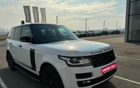 Land Rover Range Rover IV рестайлинг, 2017 год, 5 400 000 рублей, 4 фотография