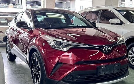 Toyota C-HR I рестайлинг, 2021 год, 1 860 000 рублей, 3 фотография