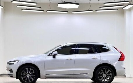 Volvo XC60 II, 2021 год, 3 850 000 рублей, 4 фотография