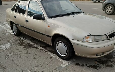 Daewoo Nexia I рестайлинг, 1999 год, 170 000 рублей, 3 фотография