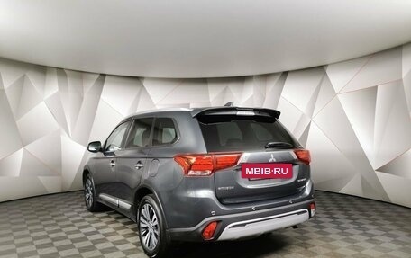 Mitsubishi Outlander III рестайлинг 3, 2020 год, 2 998 000 рублей, 4 фотография