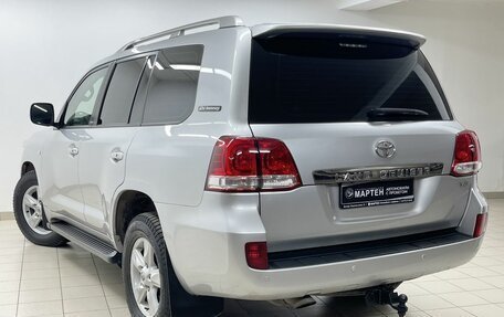 Toyota Land Cruiser 200, 2011 год, 3 295 000 рублей, 6 фотография