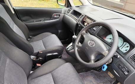 Toyota Corolla Spacio II, 2001 год, 589 000 рублей, 19 фотография