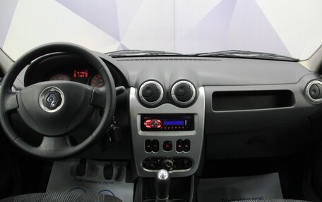 Renault Logan I, 2011 год, 599 000 рублей, 17 фотография