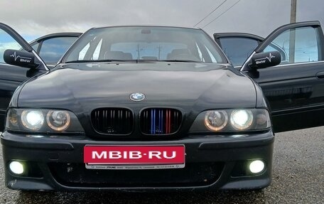 BMW 5 серия, 2003 год, 685 000 рублей, 6 фотография