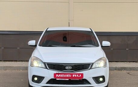 KIA cee'd I рестайлинг, 2011 год, 960 000 рублей, 2 фотография