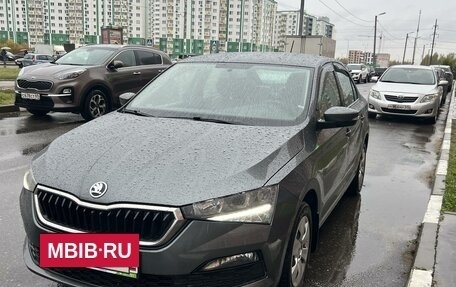 Skoda Rapid II, 2021 год, 1 310 000 рублей, 2 фотография