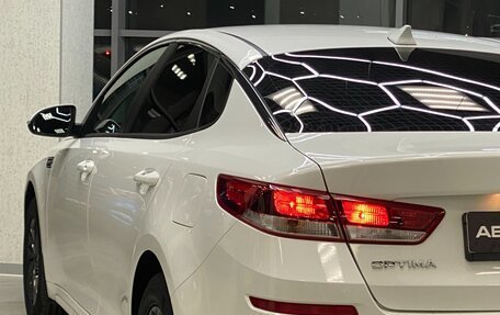 KIA Optima IV, 2019 год, 2 250 000 рублей, 18 фотография