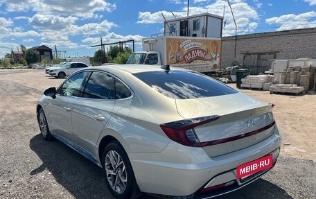 Hyundai Sonata VIII, 2021 год, 2 650 000 рублей, 5 фотография