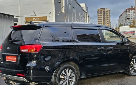 KIA Carnival III, 2017 год, 2 779 000 рублей, 4 фотография