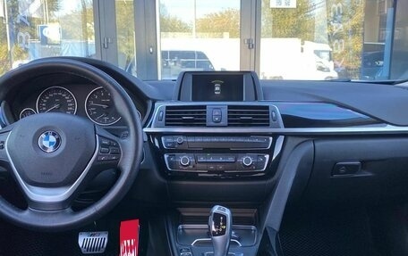 BMW 3 серия, 2018 год, 3 000 000 рублей, 9 фотография