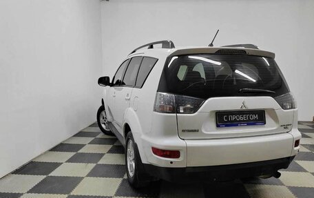 Mitsubishi Outlander III рестайлинг 3, 2010 год, 1 290 000 рублей, 4 фотография