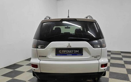 Mitsubishi Outlander III рестайлинг 3, 2010 год, 1 290 000 рублей, 5 фотография