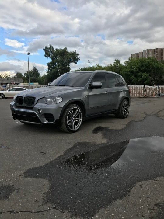 BMW X5 E70 рестайлинг, 2011 год, 500 000 рублей, 8 фотография