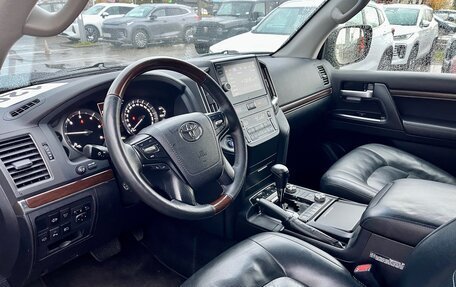 Toyota Land Cruiser 200, 2015 год, 5 249 000 рублей, 7 фотография