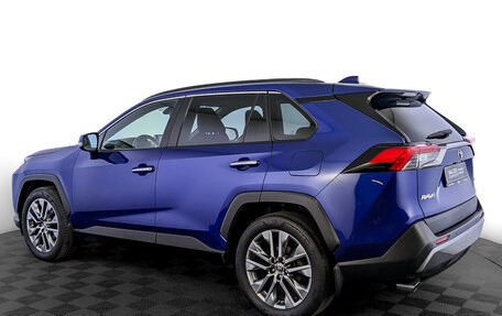 Toyota RAV4, 2021 год, 3 875 000 рублей, 7 фотография