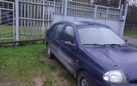 Renault Clio III, 2001 год, 150 000 рублей, 2 фотография