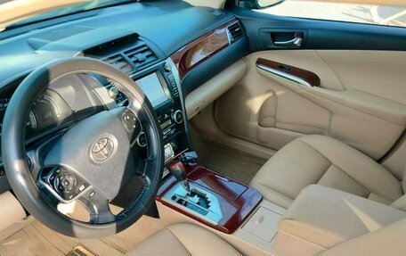 Toyota Camry, 2012 год, 1 430 000 рублей, 6 фотография