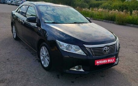 Toyota Camry, 2012 год, 1 430 000 рублей, 3 фотография