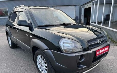 Hyundai Tucson III, 2007 год, 999 000 рублей, 1 фотография