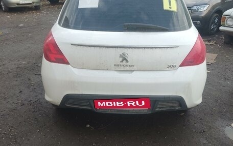 Peugeot 308 II, 2011 год, 525 000 рублей, 3 фотография