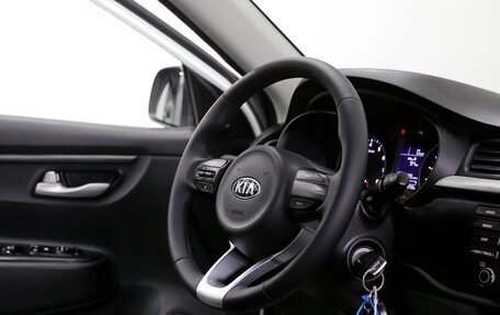 KIA Rio IV, 2018 год, 1 299 000 рублей, 8 фотография